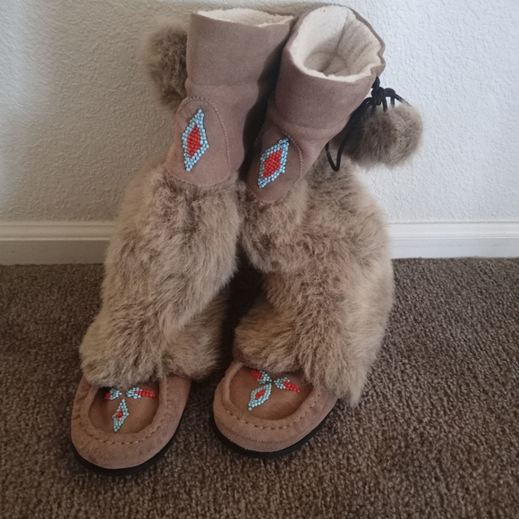 Steve Madden Moccasins sz 9 Tan - Picture 1 of 2
